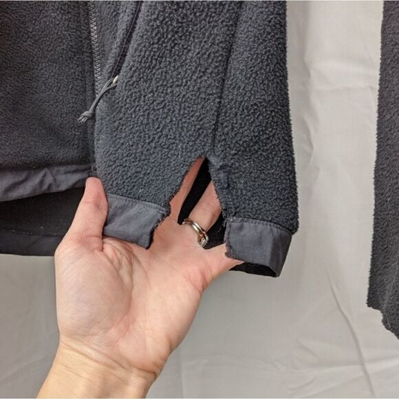 Hooded North Face fleece jacket - Picture 4 of 15